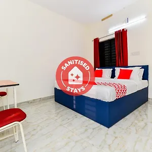 *** Hotel Oyo 26488 Athani Residency India
